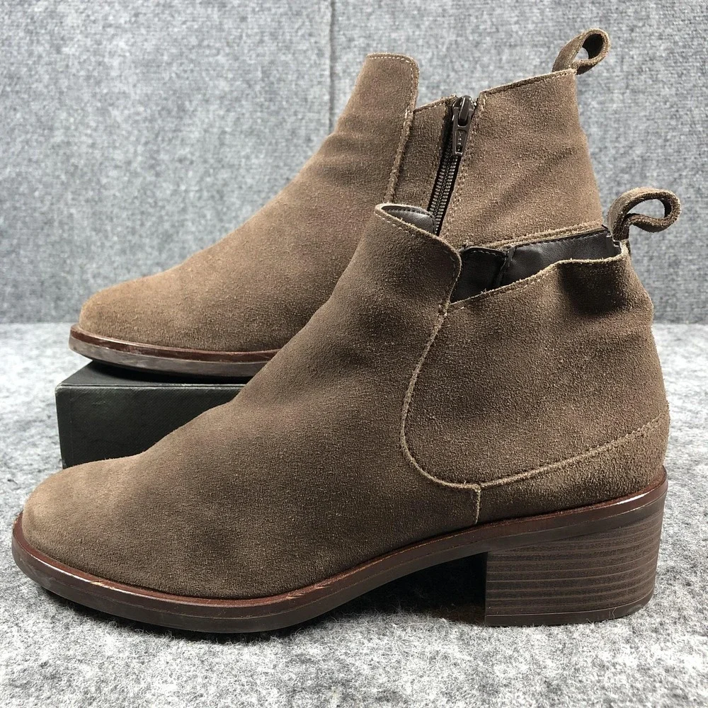 Clarks Ankle Boots Women's Size 9.5 M Suede Leather Side‎ Zip Block Heel Booties